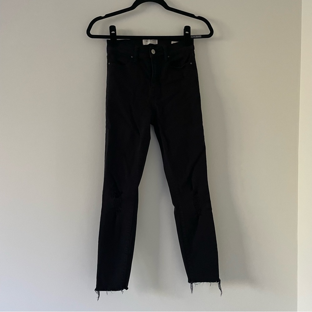 Black skinny jeans